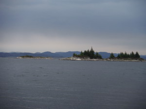 Des petites îles sur la mer - Stavesundholmen Austrheim