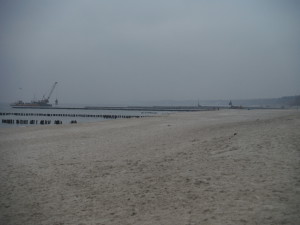 Peoples fighting against erosion... is it really the way ? - Ustka