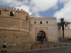 The gate of the old Tétouan, another world...