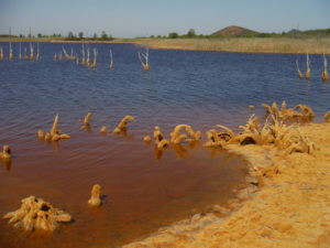 Embalsa de Gassan, a polluted lake, Minas de Riotinto 